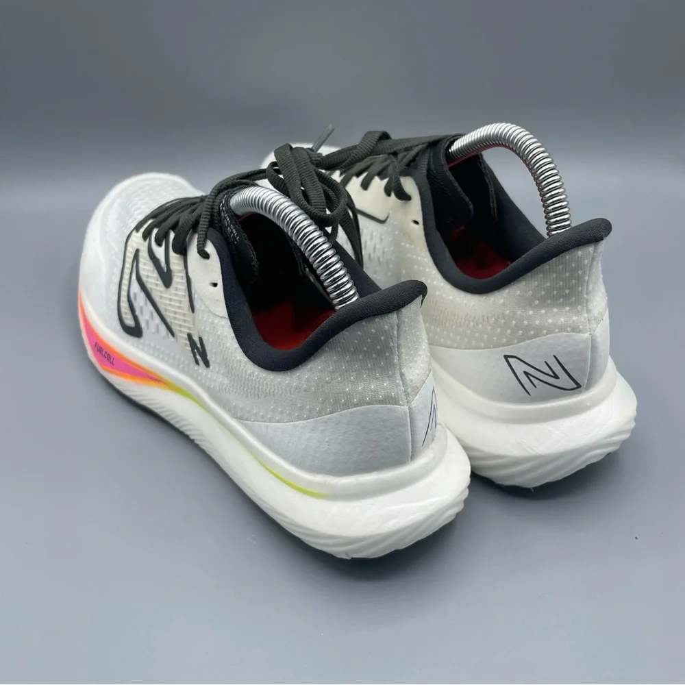 New Balance FuelCell Rebel v3‎ running shoes